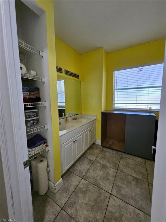 915 Barbara Ct Property Photo 21