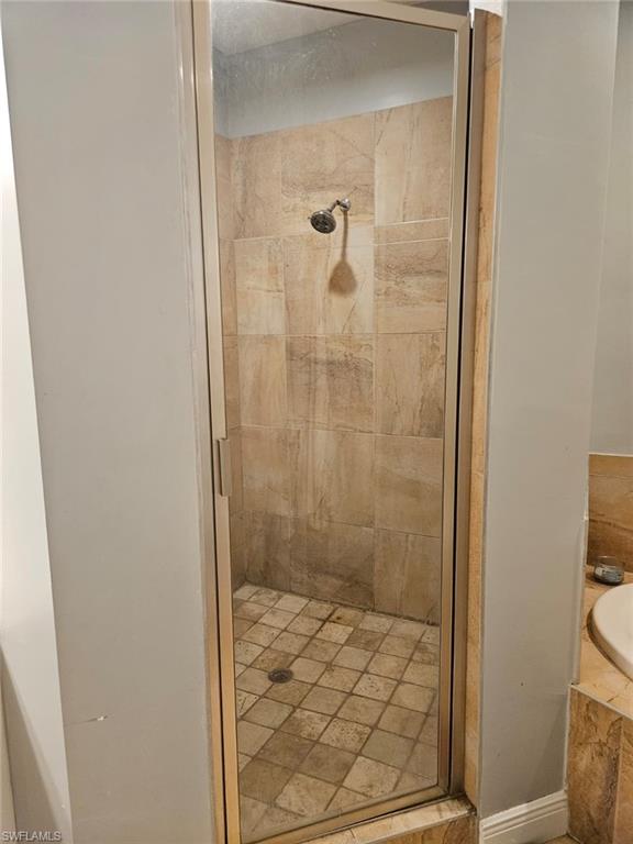 915 Barbara Ct Property Photo 27