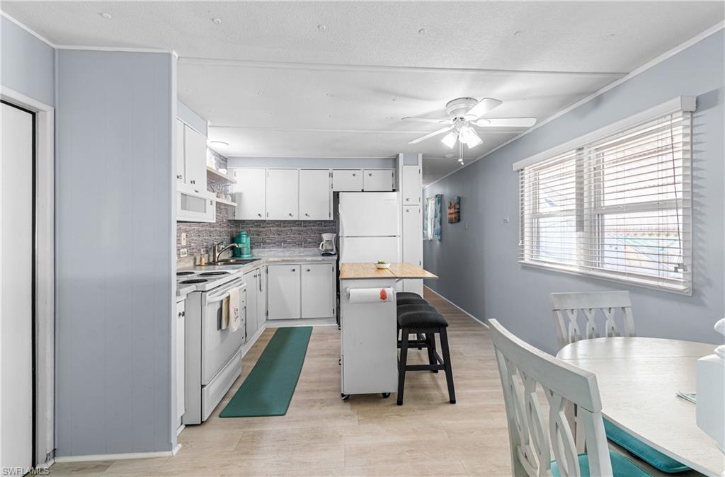 5558 Palm Beach Blvd 45 Property Photo 5