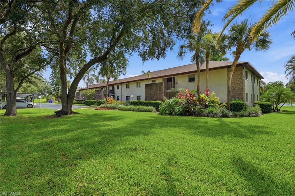 10 Beth Stacey Blvd 206 Property Photo 2