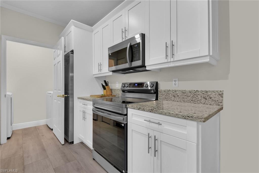 11521 Villa Grand 913 Property Photo 8