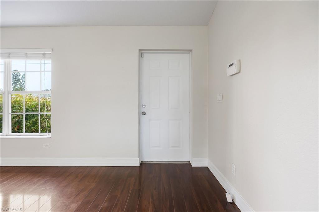 1418 Sw 11th Pl Property Photo 3