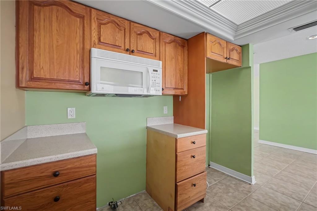 2456 Sycamore St Property Photo 13