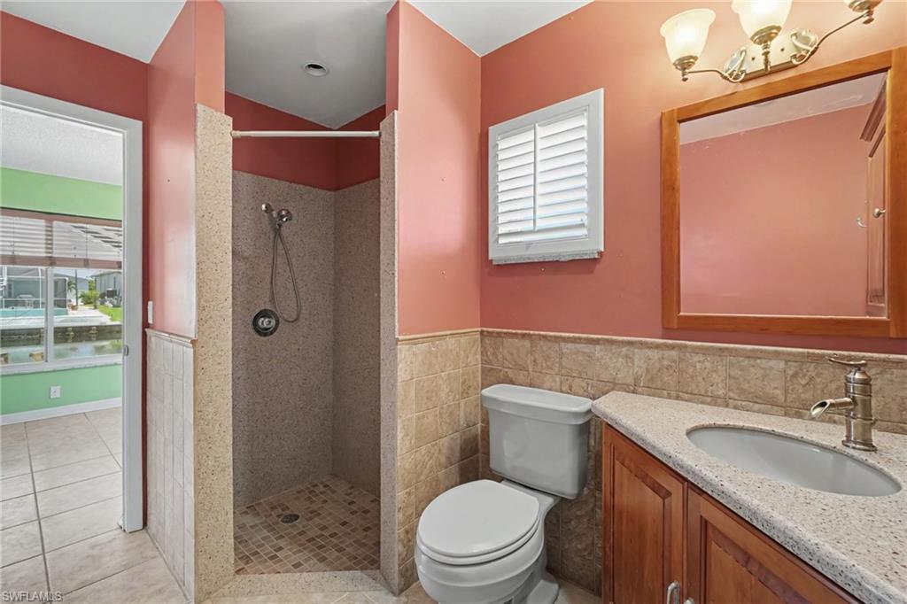 2456 Sycamore St Property Photo 16