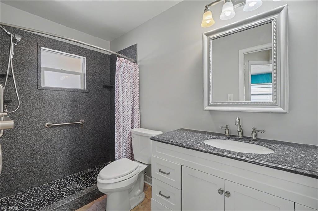 2456 Sycamore St Property Photo 18