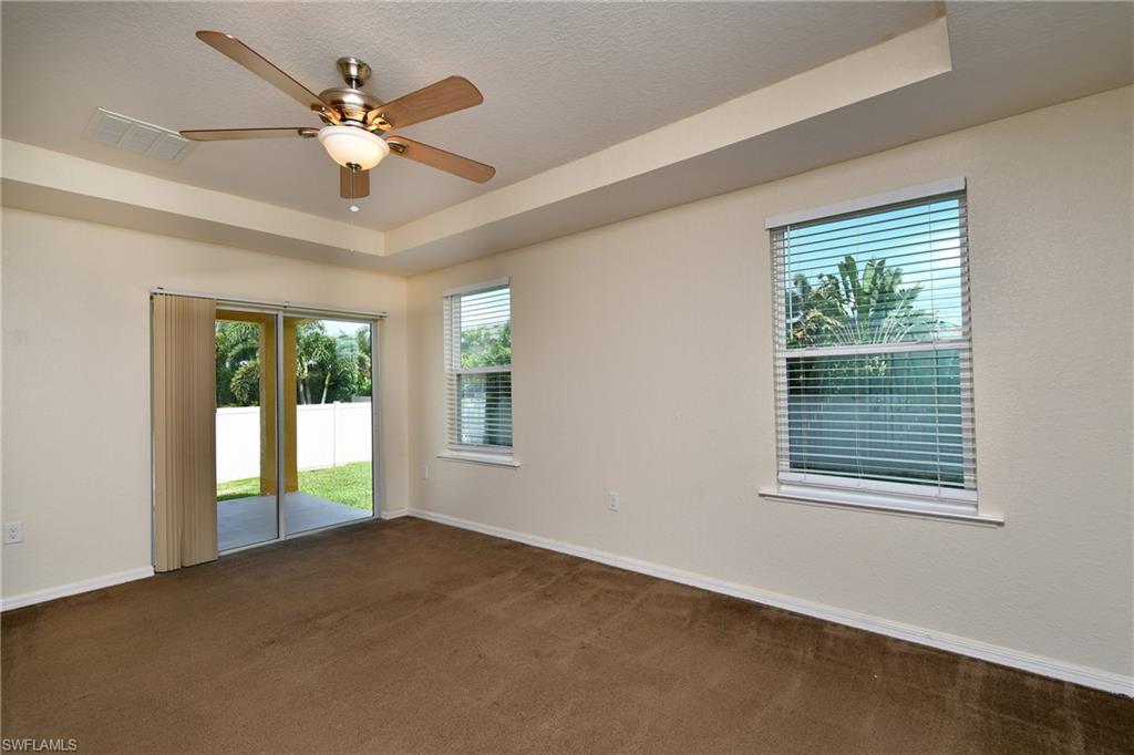 1913 Sw 26th Ter Property Photo 18