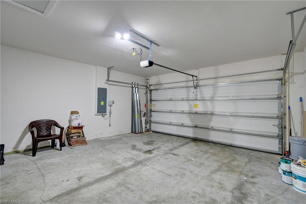 1913 Sw 26th Ter Property Photo 25