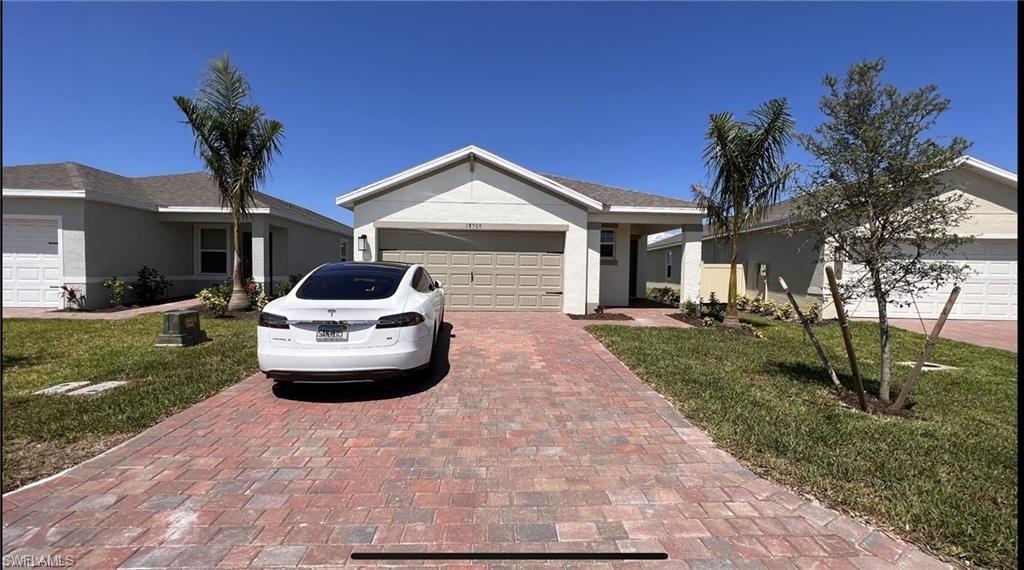 18509 Cronin Sand Ln Property Photo 1