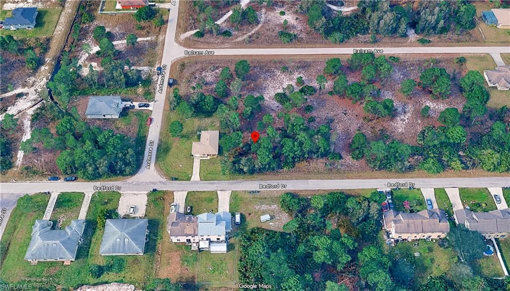 734 Bedford Dr Property Photo 5