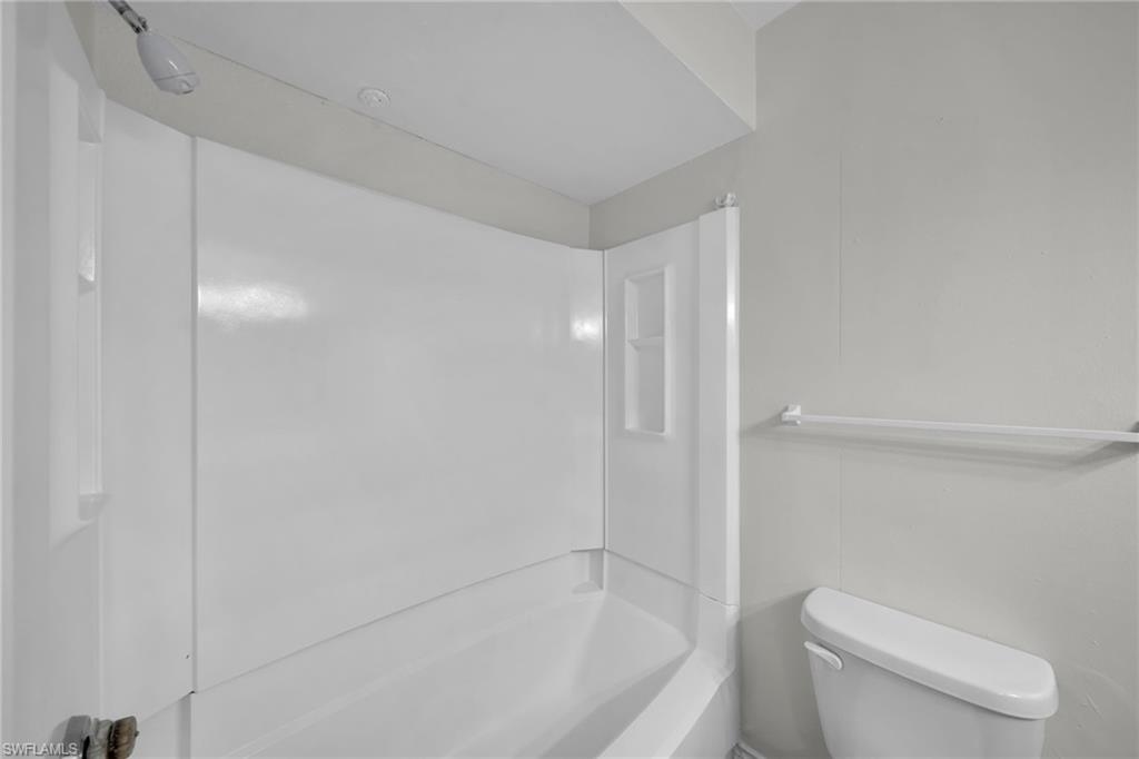 2885 Winkler Ave 612 Property Photo 14
