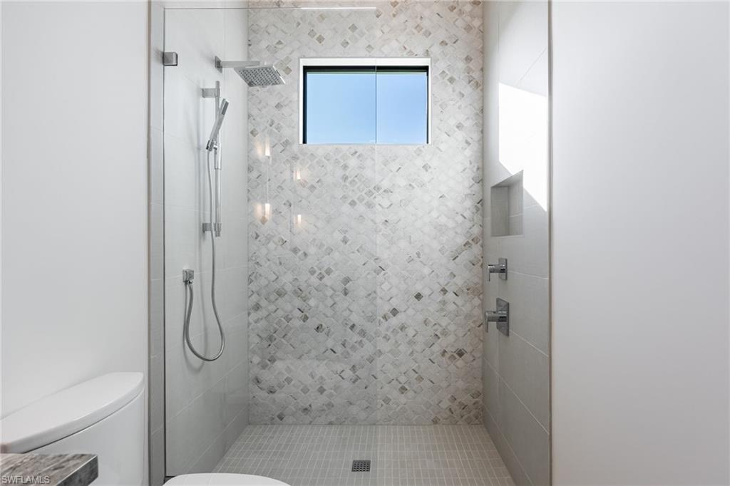 15850 Hampton View Ct Property Photo 36
