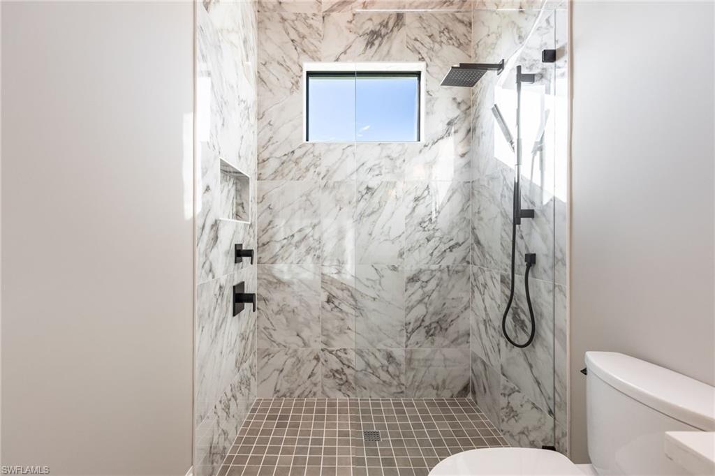 15850 Hampton View Ct Property Photo 38