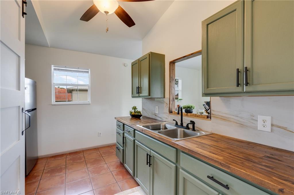 8167 Matanzas Rd Property Photo 2