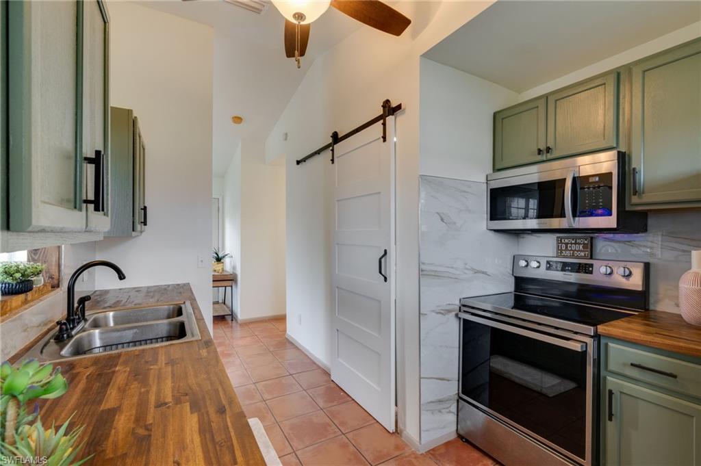 8167 Matanzas Rd Property Photo 3