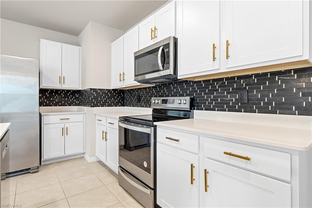 2872 Star Coral Dr Property Photo 15