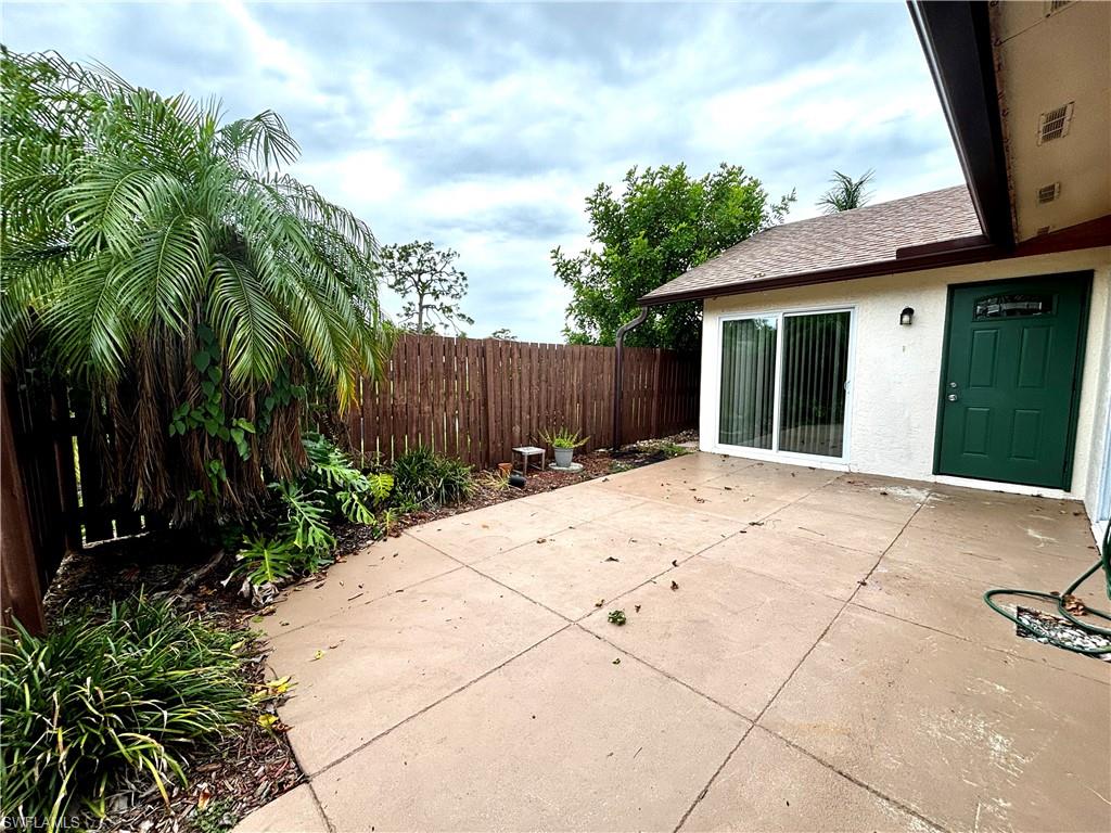 5660 Foxlake Dr Property Photo 1