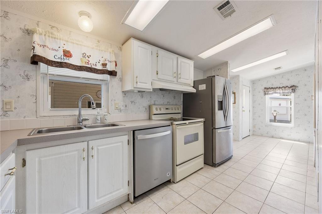 370 Nicklaus Blvd Property Photo 8