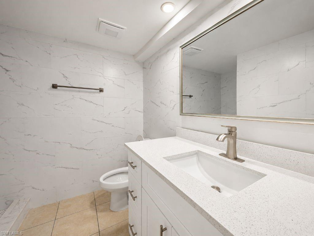1830 Maravilla Ave 801 Property Photo 5