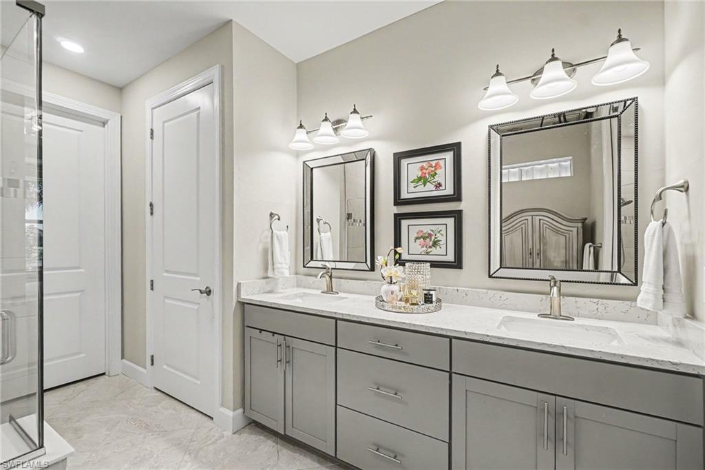 42999 Wiregrass Ln Property Photo 16