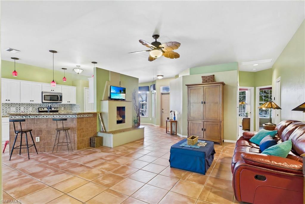 7980 Sandel Wood Cir W Property Photo 19