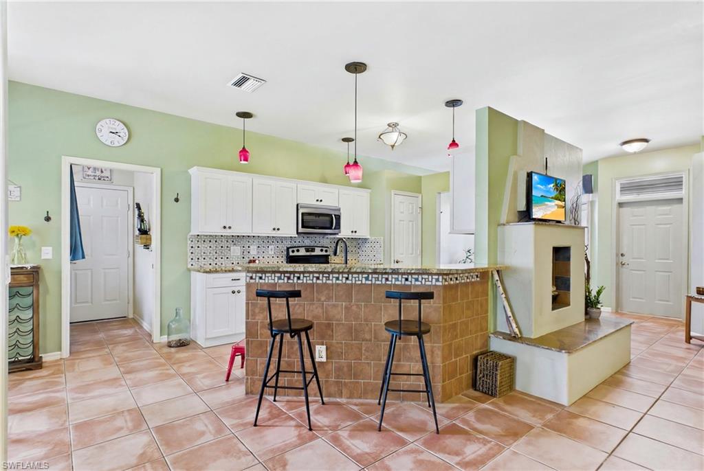 7980 Sandel Wood Cir W Property Photo 20
