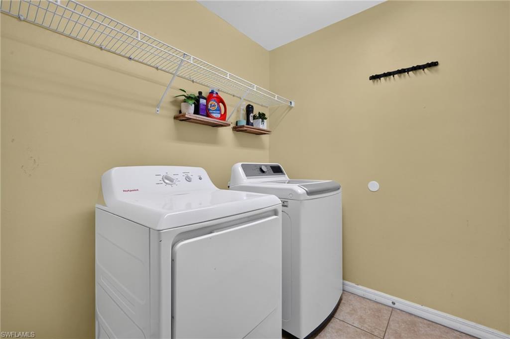 225 Shadow Lakes Dr Property Photo 20