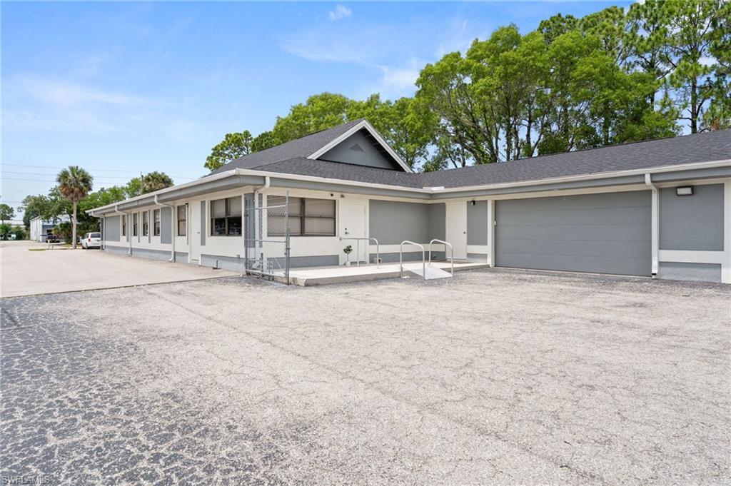 6241 Arc Way Property Photo 4