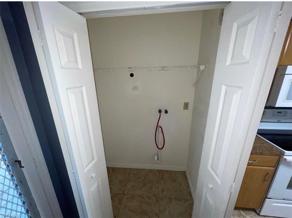 120 Andros St Property Photo 4