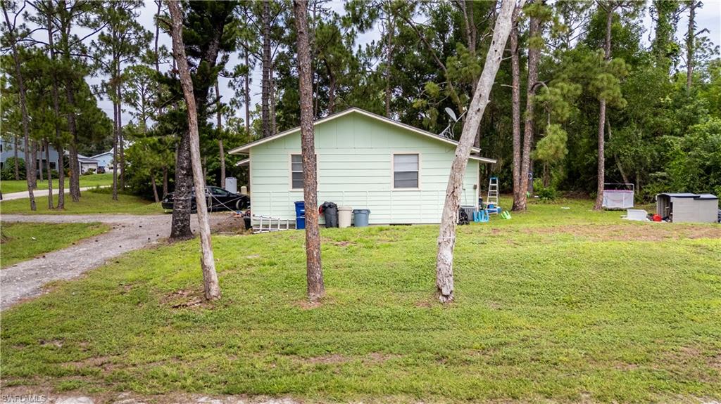 2184 Lakeville Dr Property Photo 17