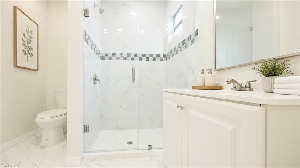 2524 Lakeview Dr Property Photo 11