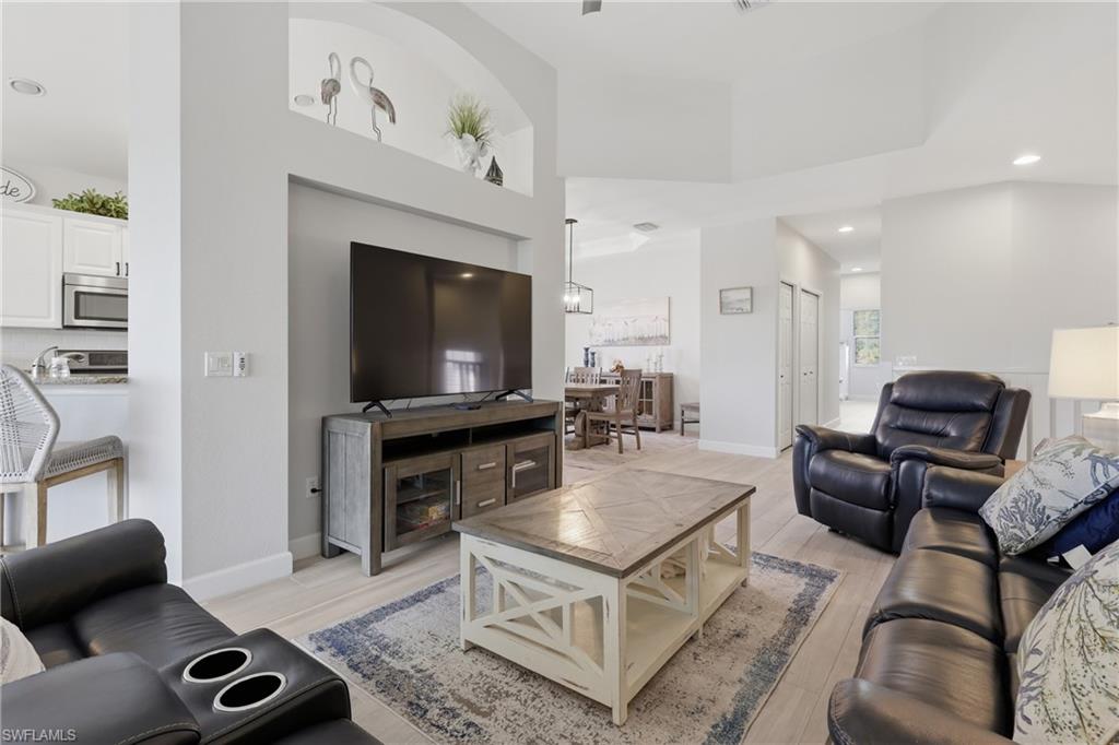 16113 Mount Abbey Way 202 Property Photo 4