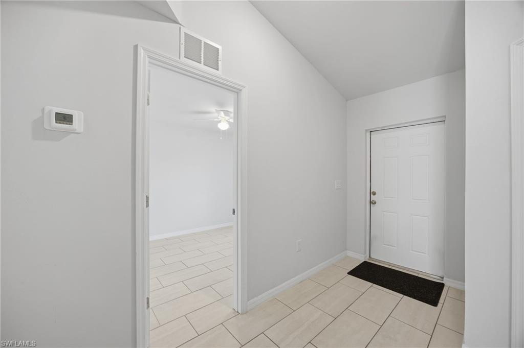 1426/1428 Cape Coral Pkwy W Property Photo 7