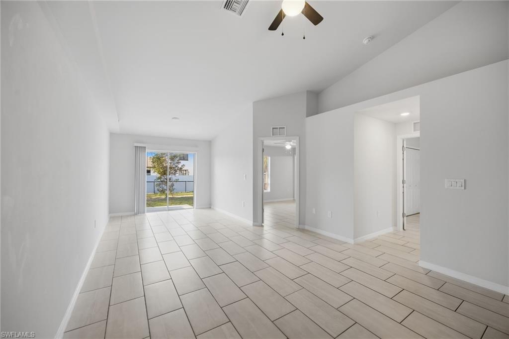 1426/1428 Cape Coral Pkwy W Property Photo 12