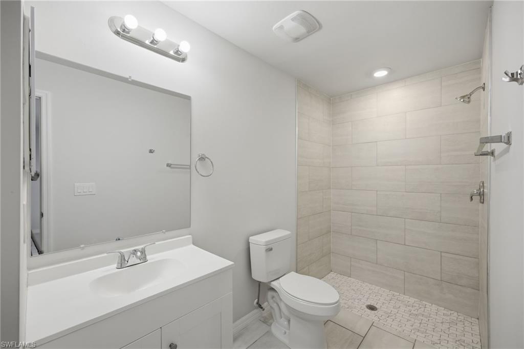 1426/1428 Cape Coral Pkwy W Property Photo 17