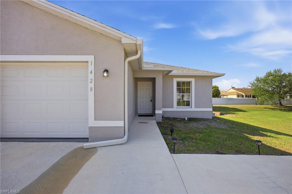 1426/1428 Cape Coral Pkwy W Property Photo 23