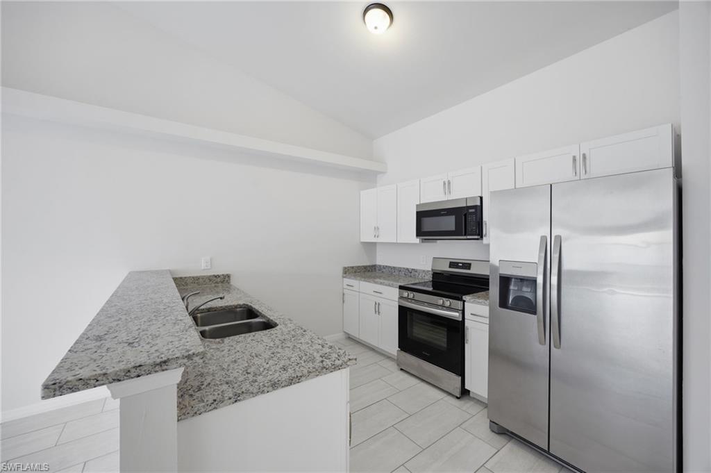1426/1428 Cape Coral Pkwy W Property Photo 28