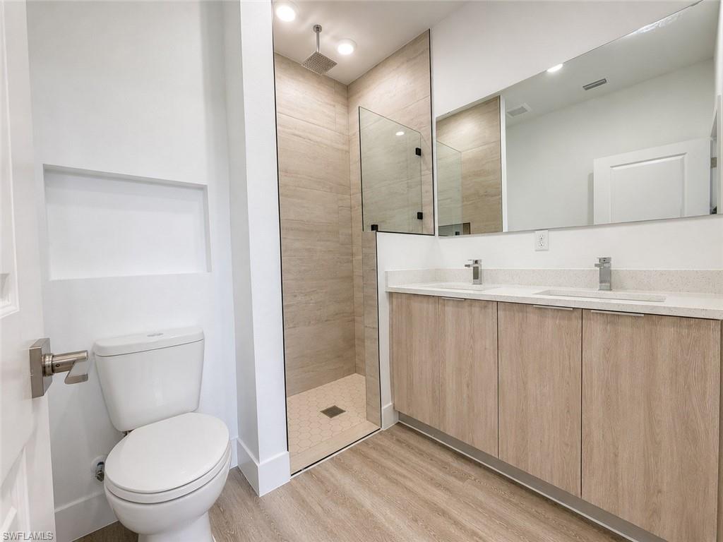 1258 Milwaukee Blvd Property Photo 5