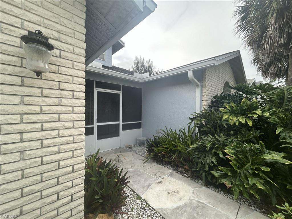3988 Sabal Springs Blvd Property Photo 13