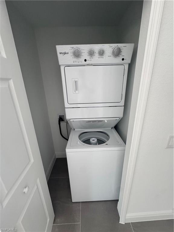 3655 Marion St Property Photo 5