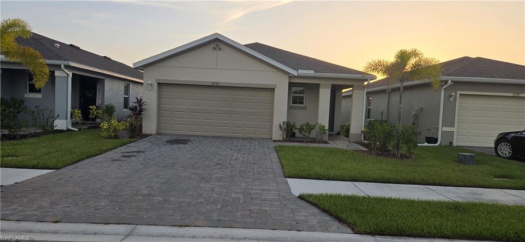 2793 Star Coral Dr Property Photo 2