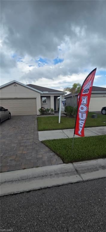 2793 Star Coral Dr Property Photo 4