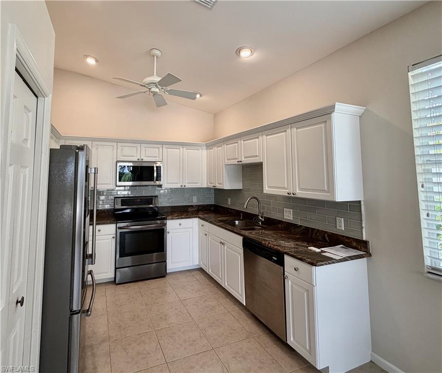 3020 Meandering Way 201 Property Photo 16