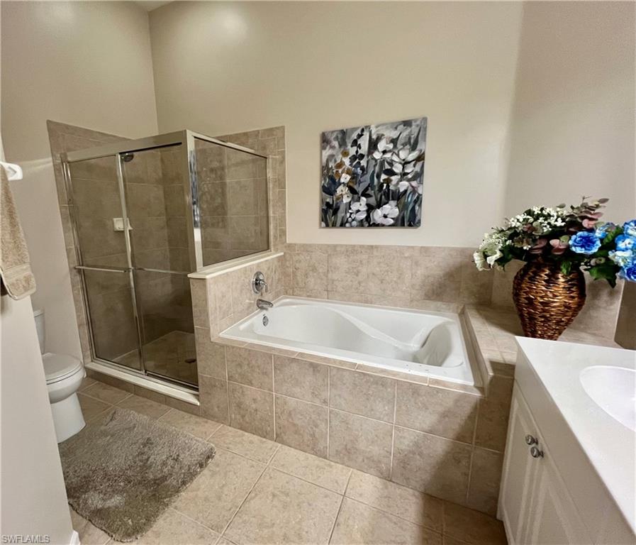 3020 Meandering Way 201 Property Photo 28