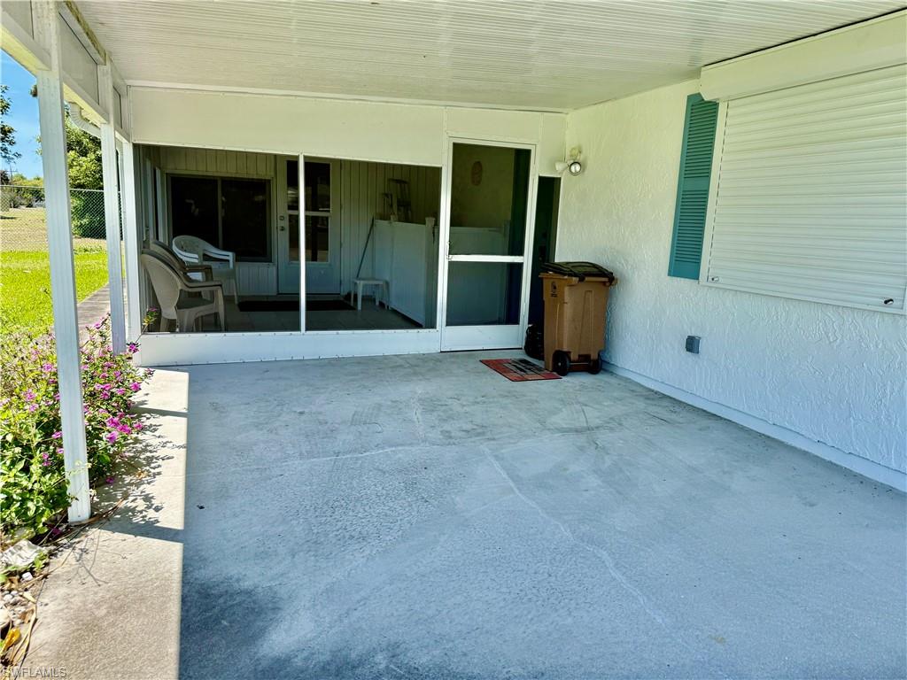 4 Desert Ash Ct Property Photo 3