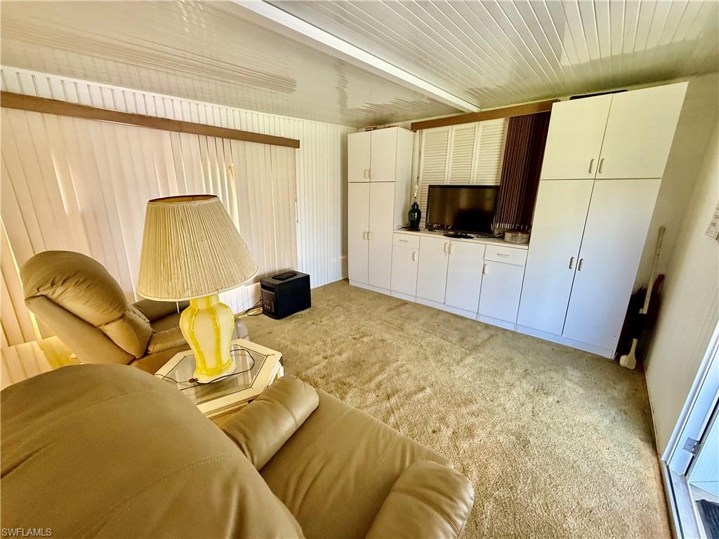 4 Desert Ash Ct Property Photo 6