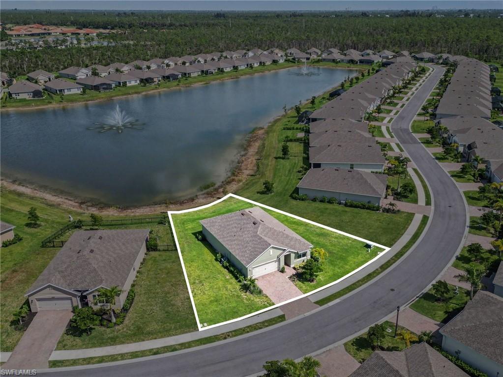 20313 Camino Torcido Loop Property Photo 2