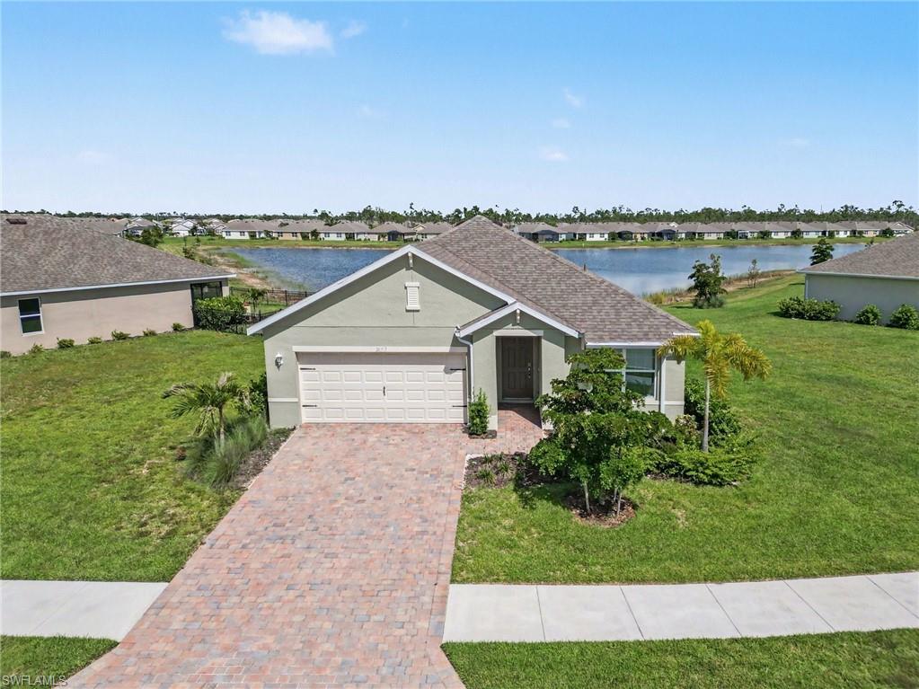 20313 Camino Torcido Loop Property Photo 3