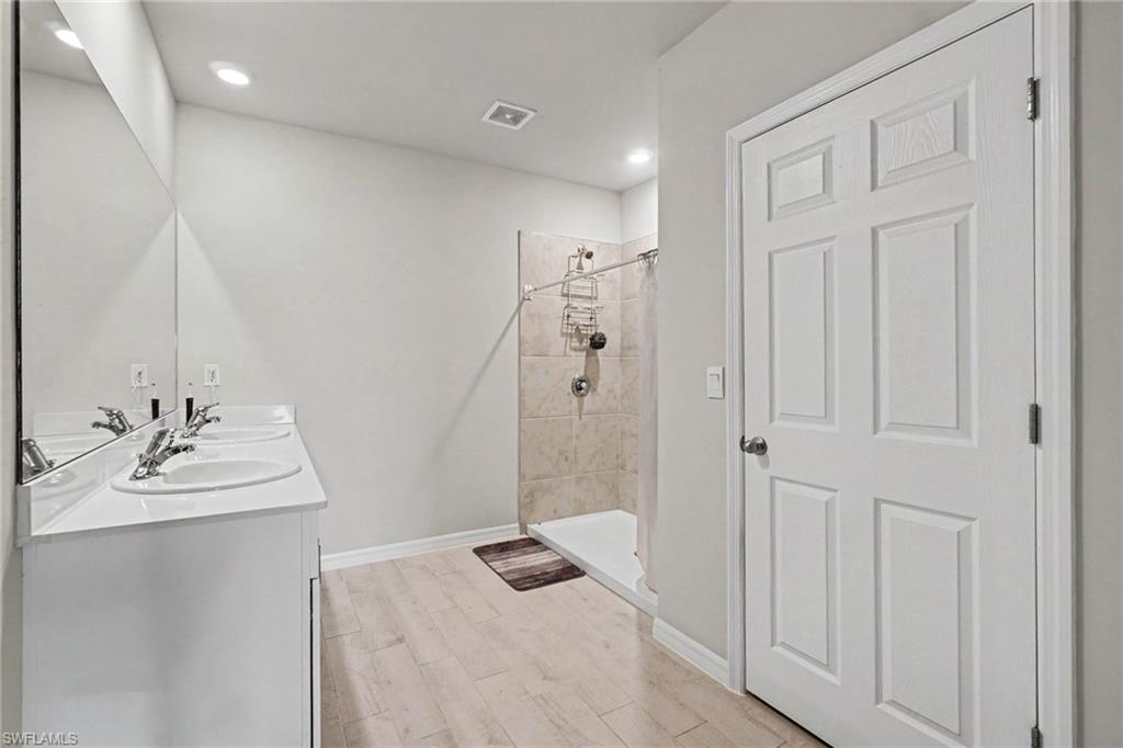 20313 Camino Torcido Loop Property Photo 10