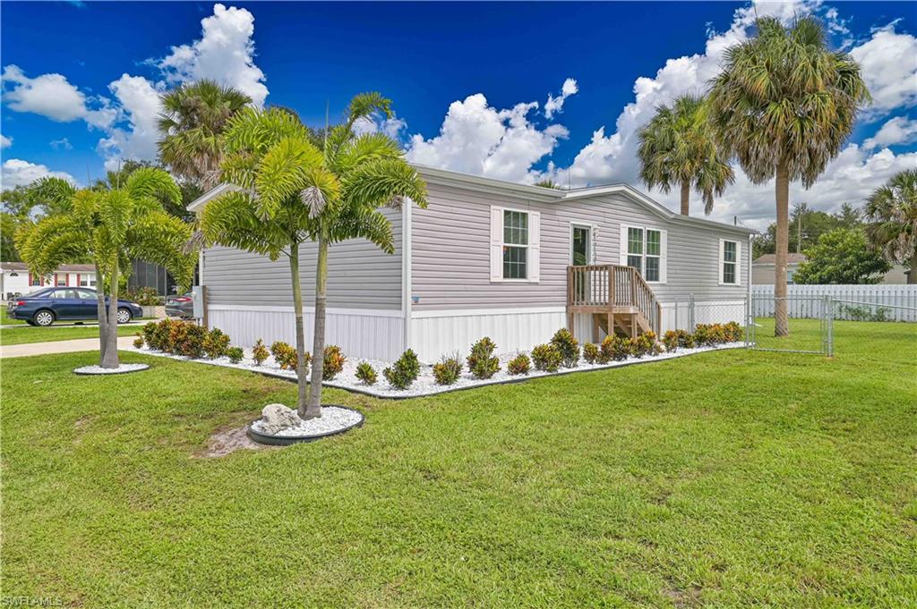2481 Austin Smith Ct Property Photo 4