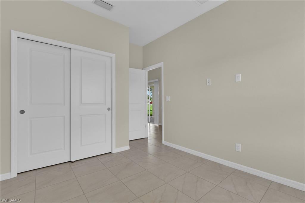 25599 Deep Creek Blvd Property Photo 21